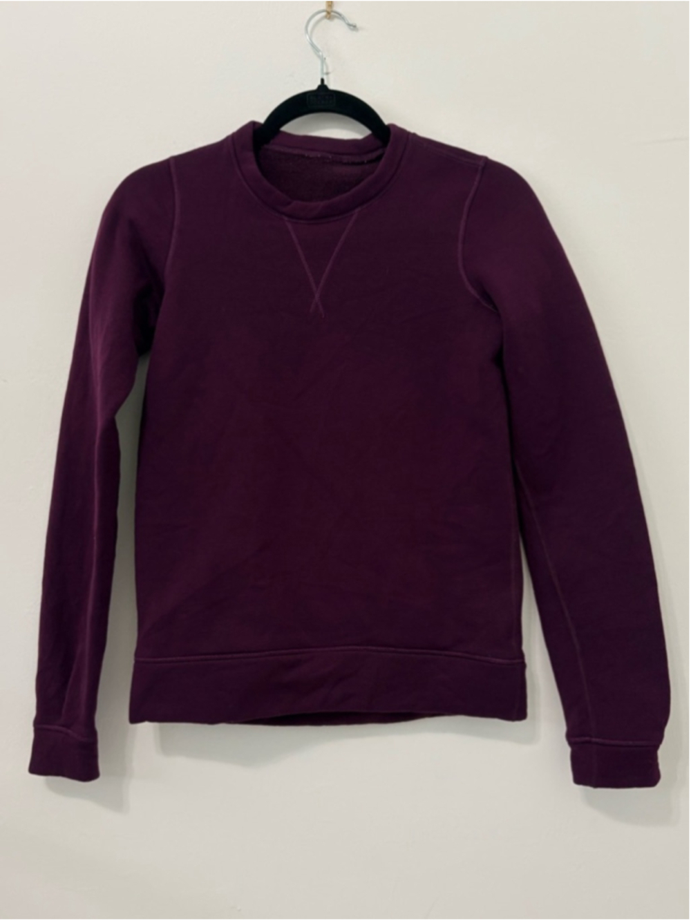 Lululemon Keep It Cozy Crew Sz 4 Plum EUC
